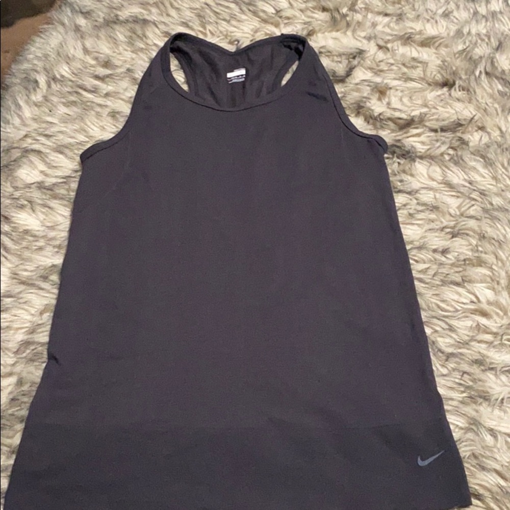 Nike Fit Dry Tank in M